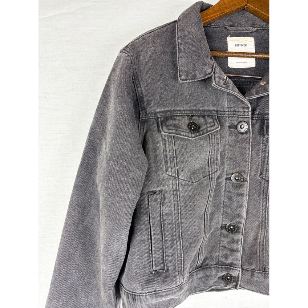 Cotton On Womens Cropped Denim Trucker Jacket Washed Black Charcoal Grey Small - Picture 3 of 12